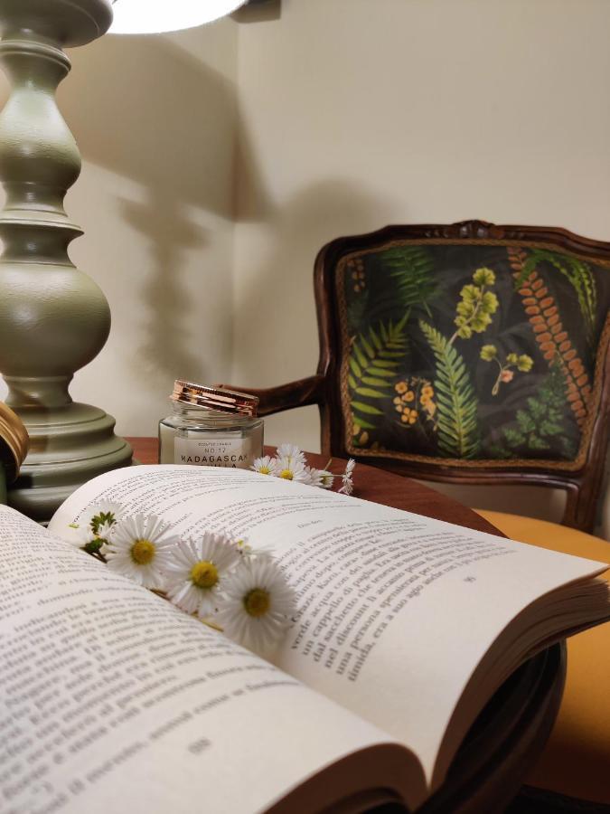Relais Felciaino B&B โบลเกริ ภายนอก รูปภาพ