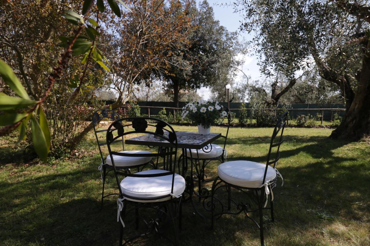 Relais Felciaino B&B โบลเกริ ภายนอก รูปภาพ