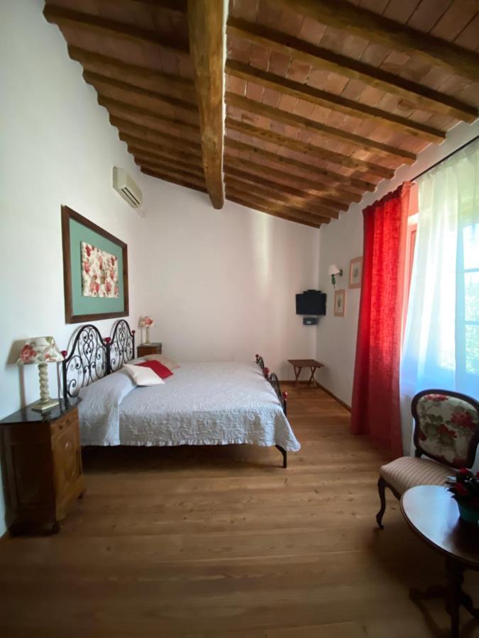 Relais Felciaino B&B โบลเกริ ภายนอก รูปภาพ