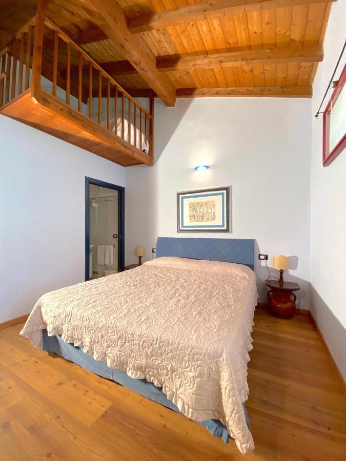 Relais Felciaino B&B โบลเกริ ภายนอก รูปภาพ