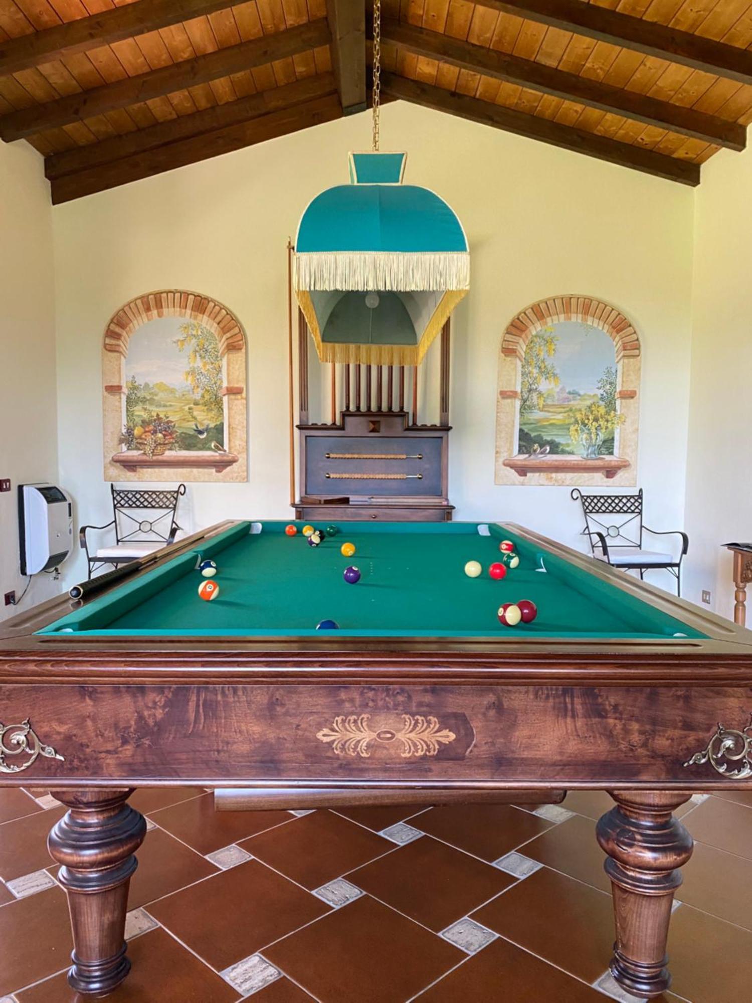 Relais Felciaino B&B โบลเกริ ภายนอก รูปภาพ