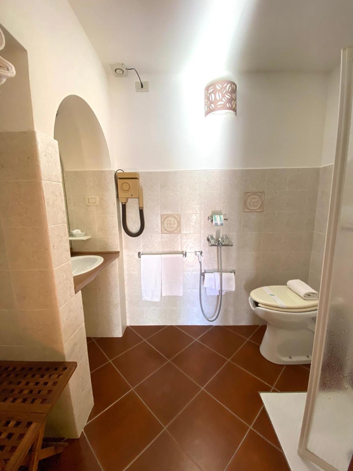 Relais Felciaino B&B โบลเกริ ห้อง รูปภาพ