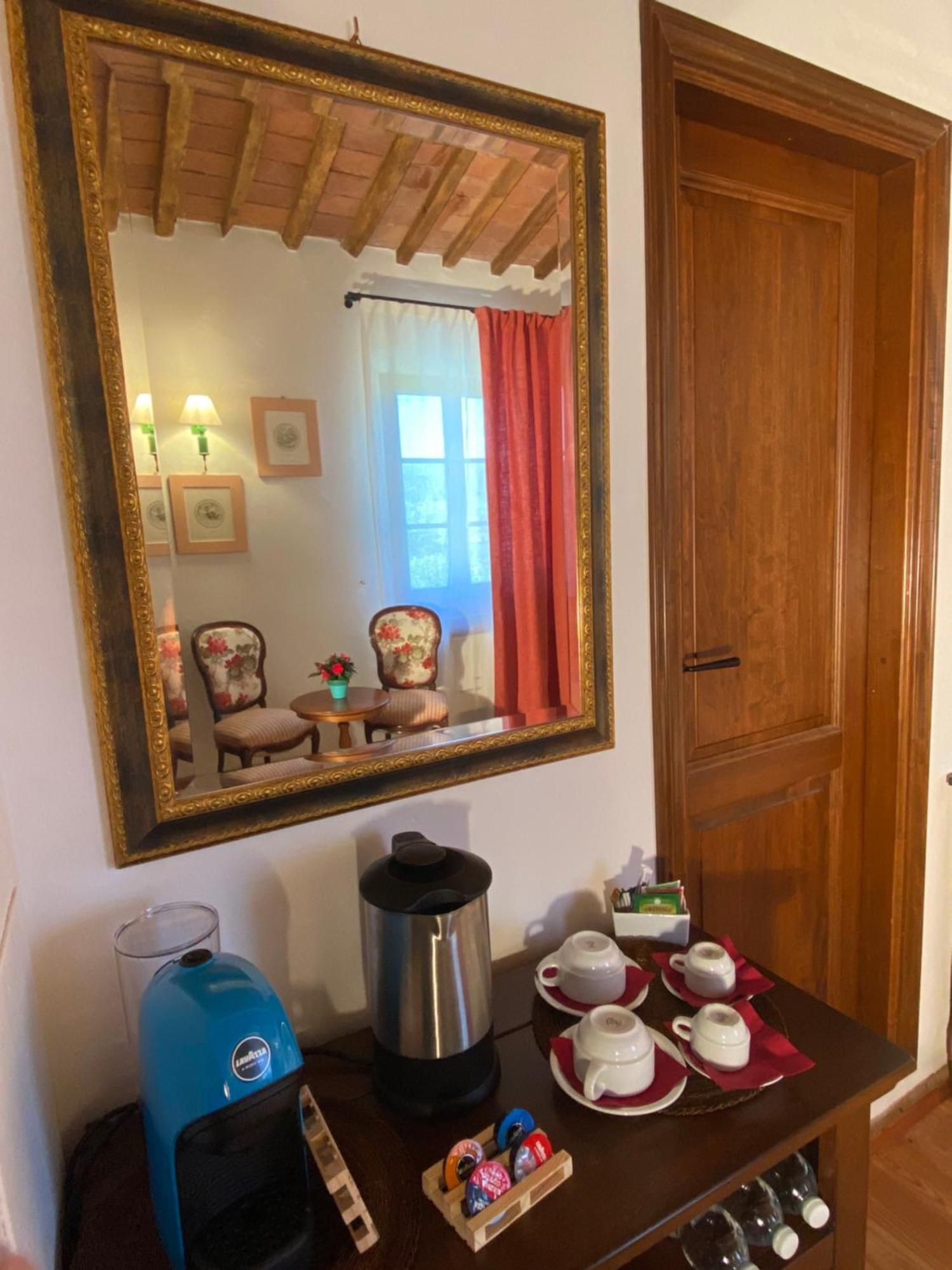 Relais Felciaino B&B โบลเกริ ห้อง รูปภาพ